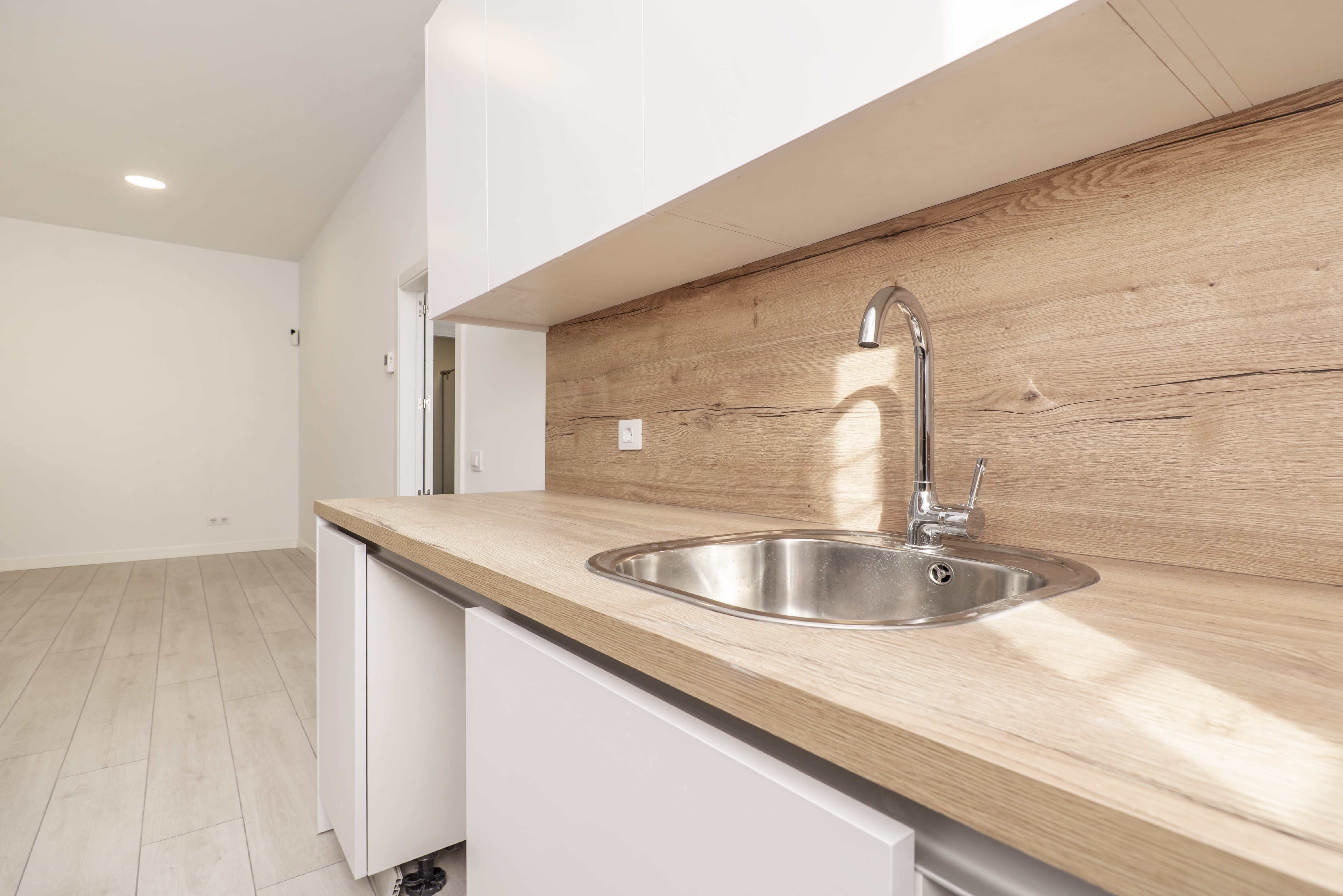 Mini bucatarie pentru apartament Airbnb - 032